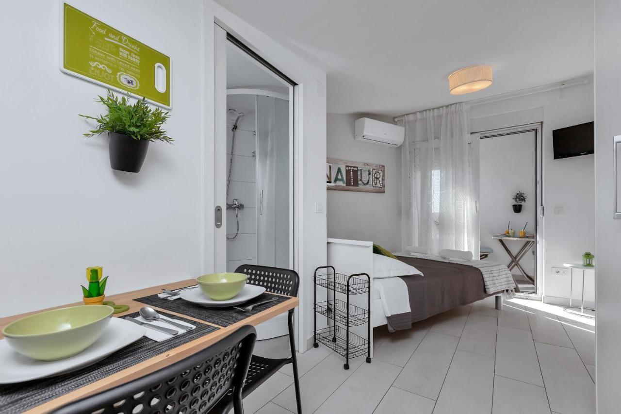 Apartments Villa Joy Podgora Ngoại thất bức ảnh