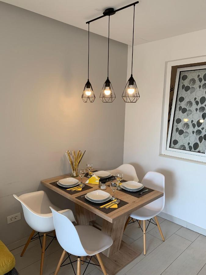 Apartments Villa Joy Podgora Ngoại thất bức ảnh